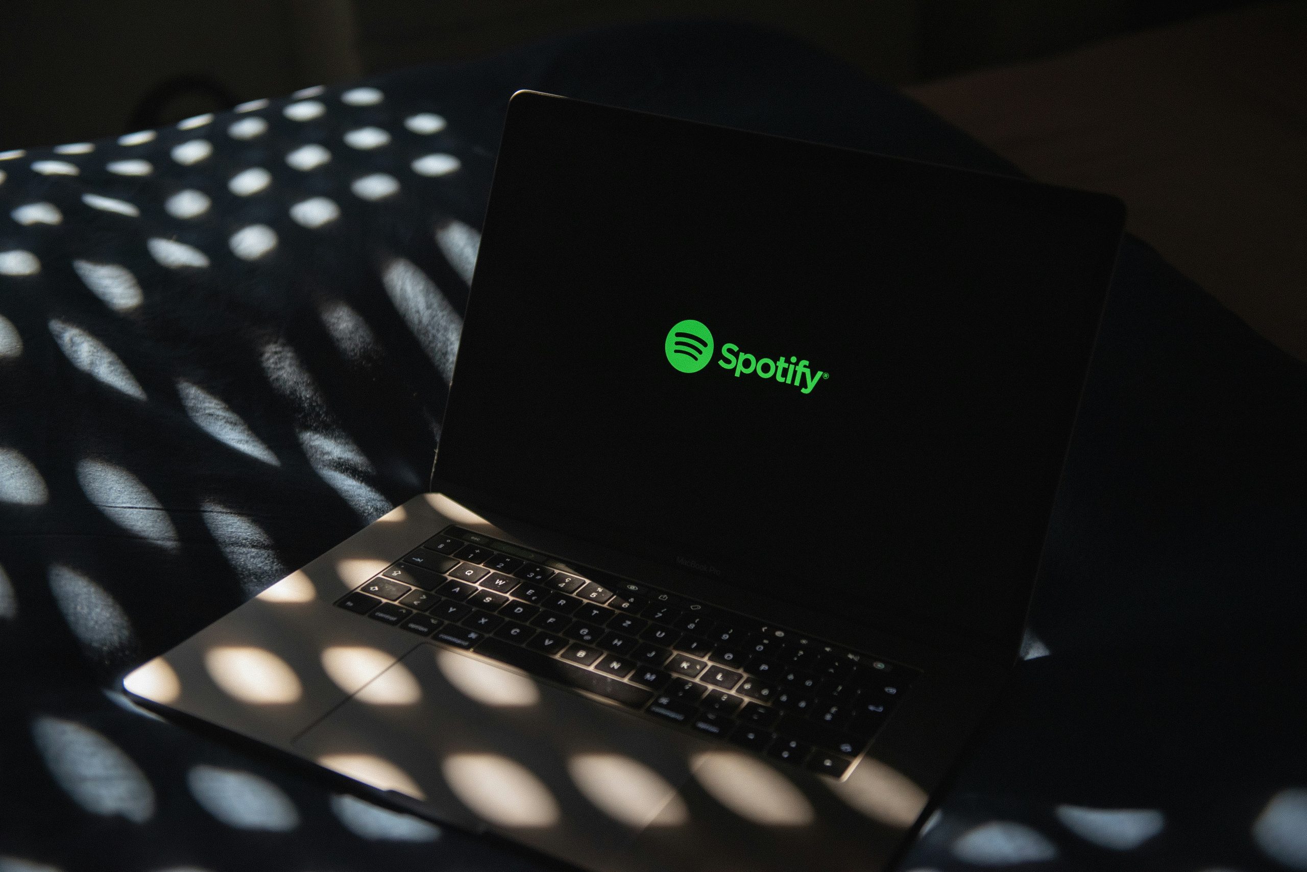 How to Fix the Autoplay Feature on Spotify 